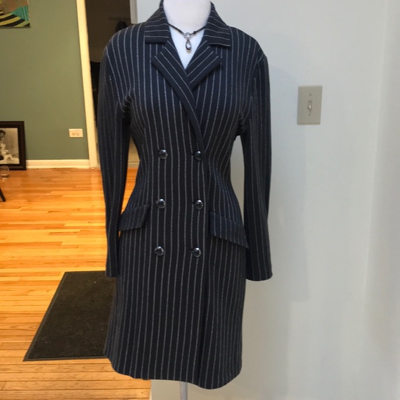 St. John Dresses & Skirts - EUC FABULOUS ST. JOHN STRIPED DRESS COAT
